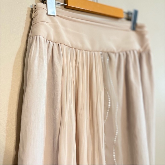 Monocromatic Cream Asymmetrical Flowy Skirt with Ruffles - Picture 9 of 15